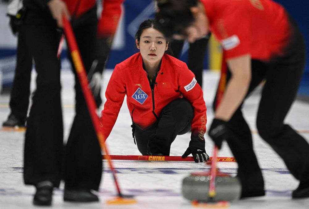 无数球迷和 无数球迷和