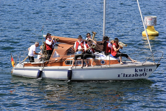 越来越多的 越来越多的